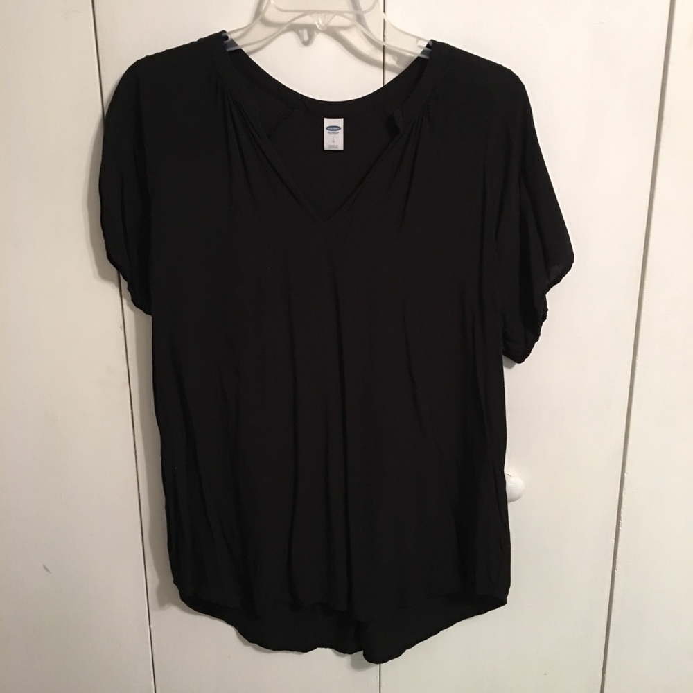 ✈️ Old Navy Black Short Sleeve Blouse